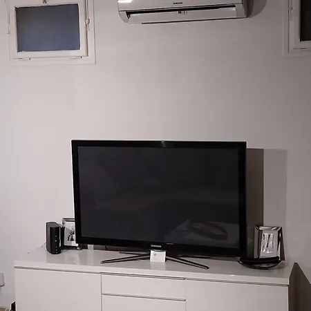 Maison Quai De La Fontaine Parking ニーム