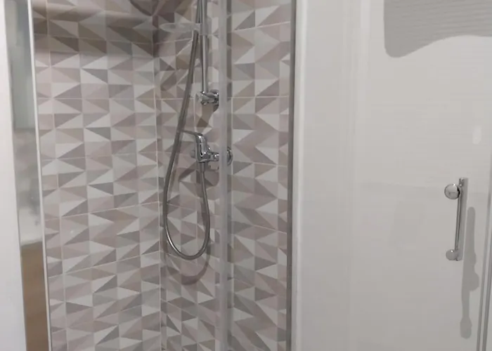 Maison Quai De La Fontaine Parking *