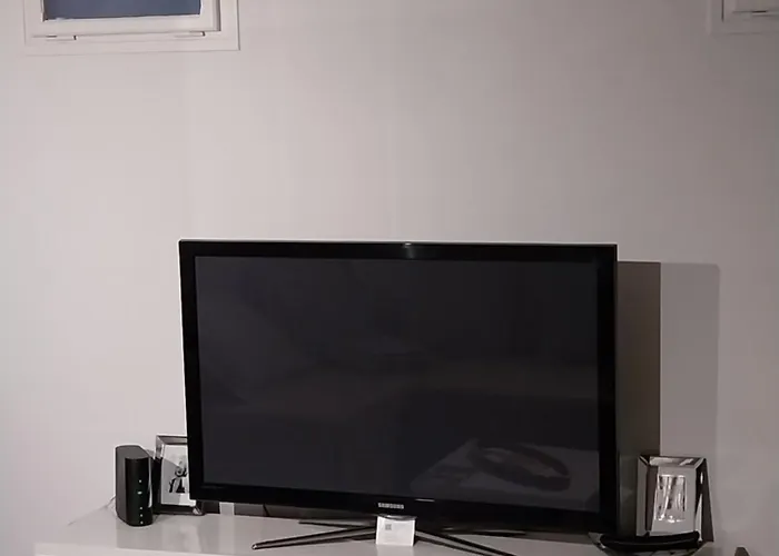 Maison Quai De La Fontaine Parking ニーム