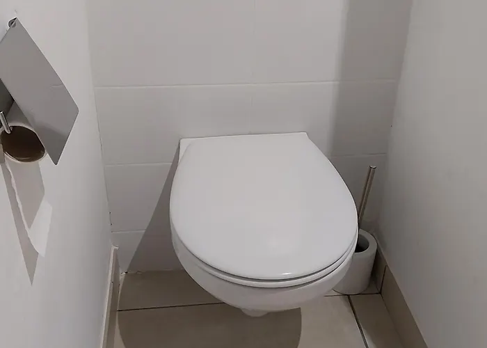 Maison Quai De La Fontaine Parking Nimes