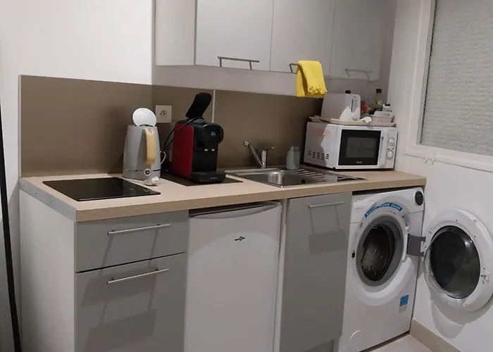 Holiday home Maison Quai De La Fontaine Parking Nimes